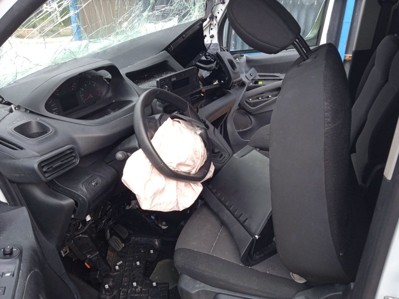 peugeot partner caja/chasis del año 2019