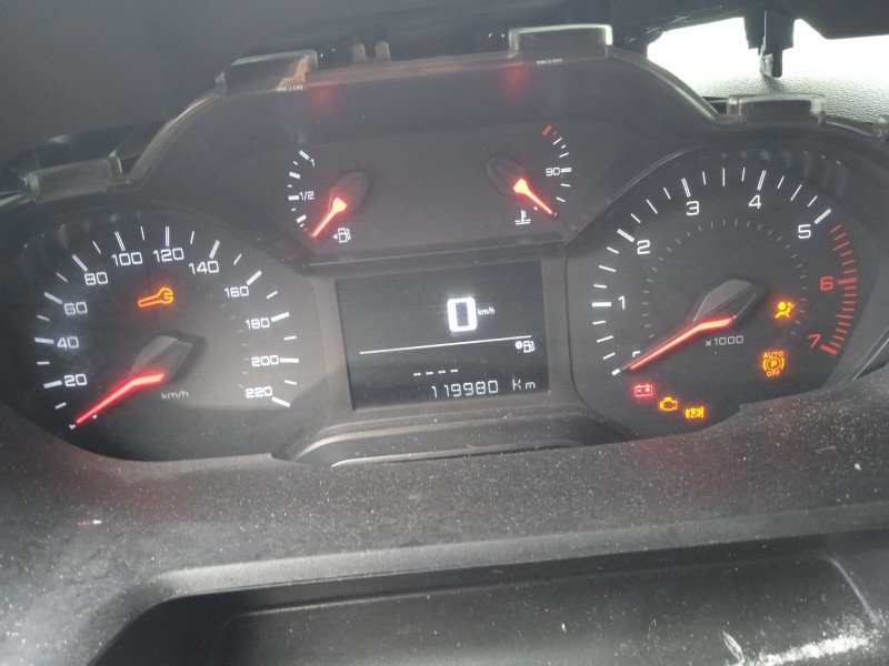 peugeot partner caja/chasis del año 2019