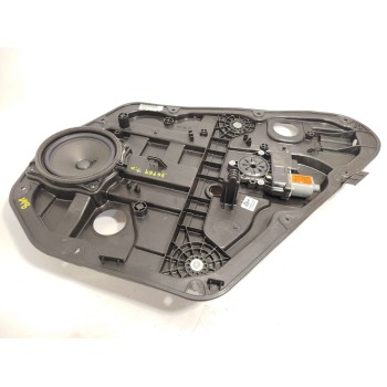 ELEVALUNAS TRASERO DERECHO 814203Z000 834603Z010 F00S1A2937