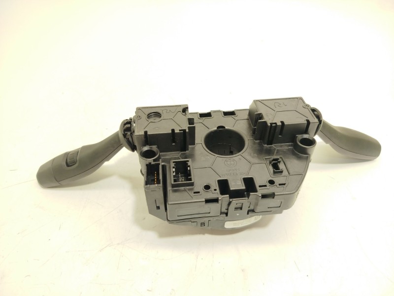 Recambio de mando intermitentes para bmw x1 (f48) sdrive 16 d referencia OEM IAM 6827369 61316827369 