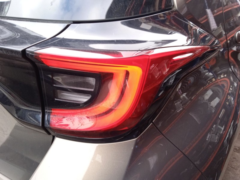 toyota yaris (_p21_, _pa1_, _ph1_) del año 2022