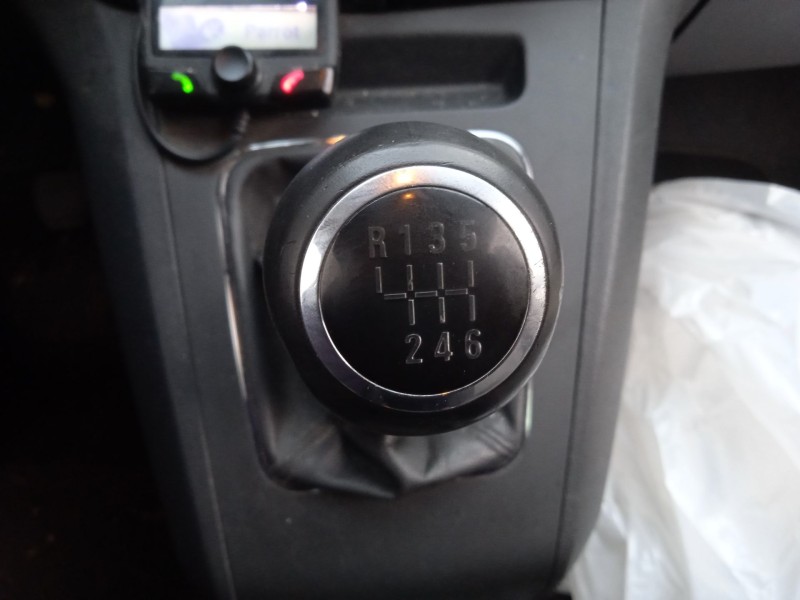 opel zafira / zafira family b (a05) del año 2010