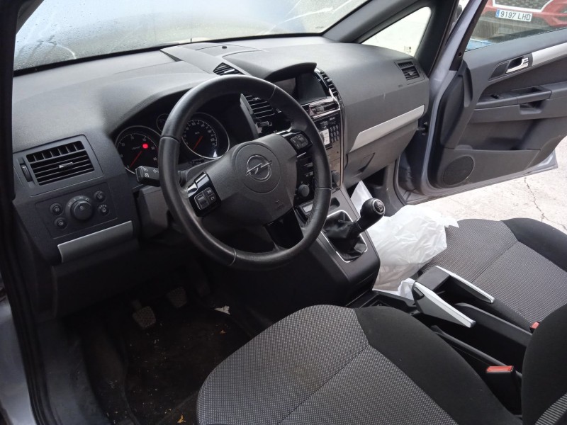 opel zafira / zafira family b (a05) del año 2010