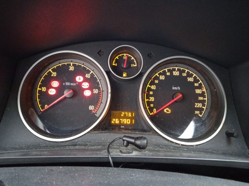 opel zafira / zafira family b (a05) del año 2010