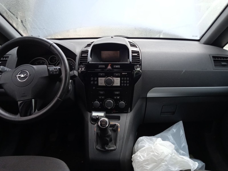 opel zafira / zafira family b (a05) del año 2010