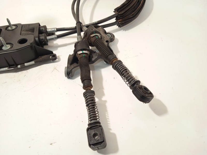 Recambio de palanca cambio para volkswagen t-roc (a11, d11) 2.0 tdi referencia OEM IAM 5Q0711049CD  