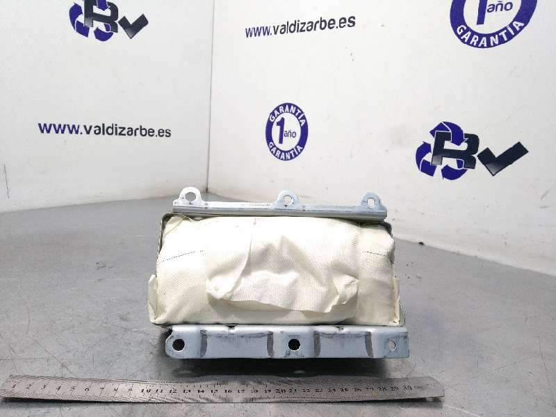 AIRBAG DELANTERO DERECHO Y8E1ECC100 