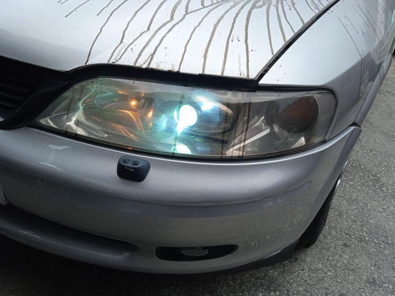 opel vectra b (j96) del año 2000