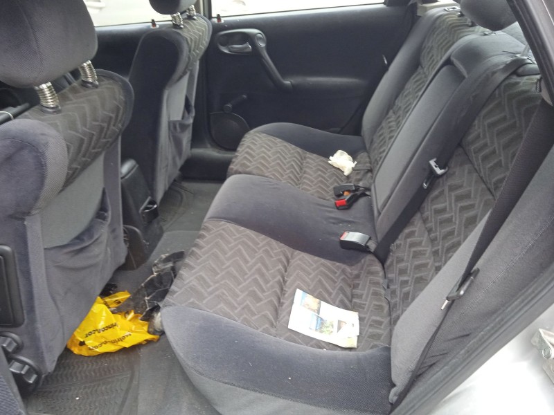 opel vectra b (j96) del año 2000