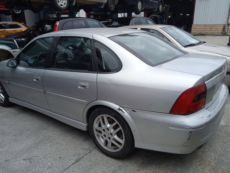 opel vectra b (j96) del año 2000