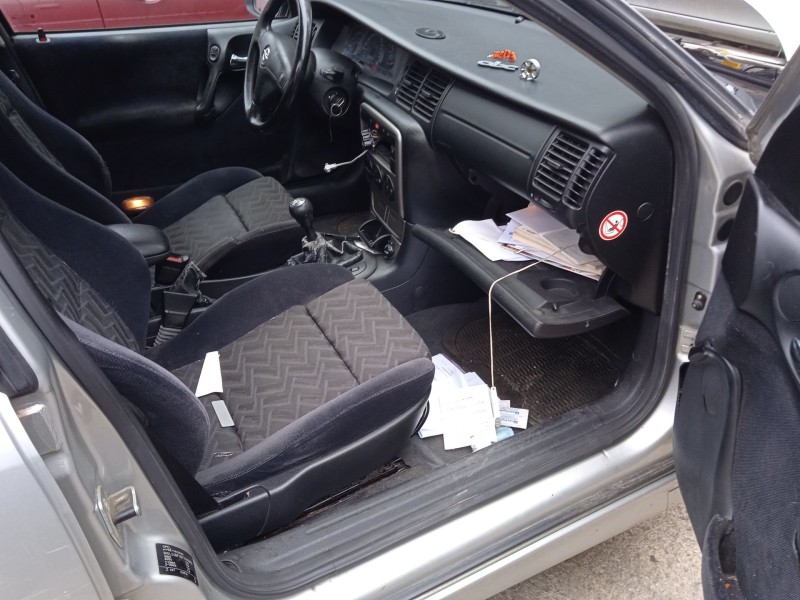 opel vectra b (j96) del año 2000