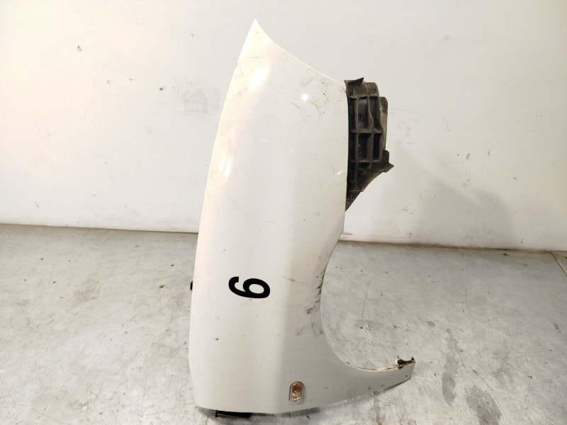 Recambio de aleta delantera derecha para seat ibiza iii (6l1) 1.9 sdi referencia OEM IAM 6L0821022C  