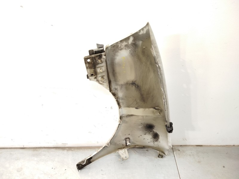 Recambio de aleta delantera derecha para seat ibiza iii (6l1) 1.9 sdi referencia OEM IAM 6L0821022C  