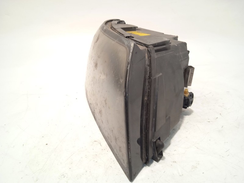 Recambio de faro derecho para volvo s40 ii (544) 2.0 d referencia OEM IAM 30698874  0301198202