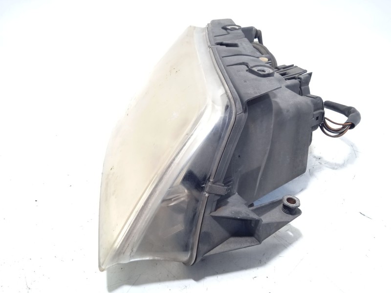 Recambio de faro derecho para volkswagen passat b5.5 (3b3) 1.9 tdi referencia OEM IAM 3B0941016AN  1EL00835002