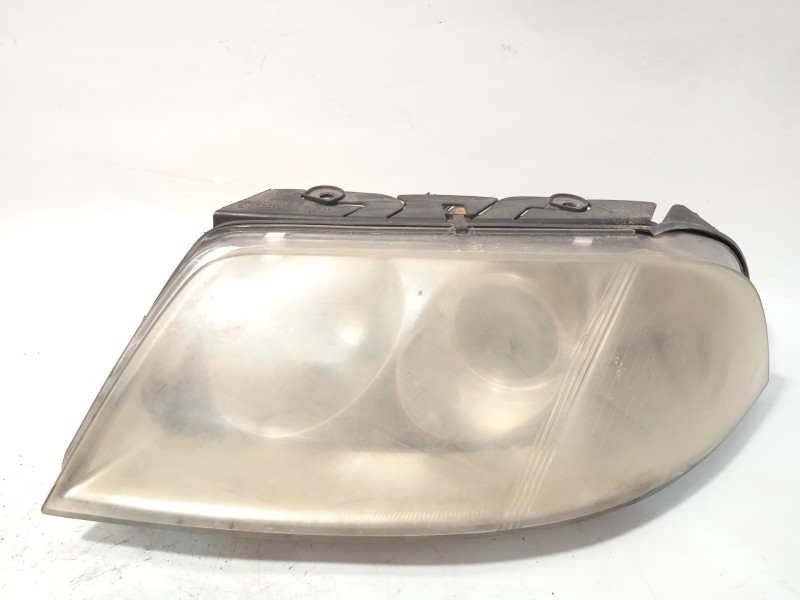 Recambio de faro izquierdo para volkswagen passat b5.5 (3b3) 1.9 tdi referencia OEM IAM 3B0941015AN  1EL00835001