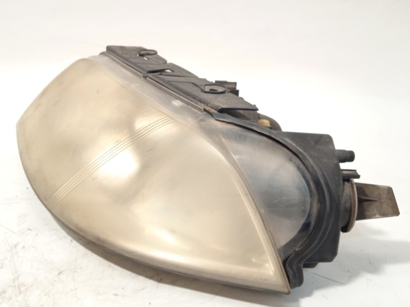 Recambio de faro izquierdo para volkswagen passat b5.5 (3b3) 1.9 tdi referencia OEM IAM 3B0941015AN  1EL00835001