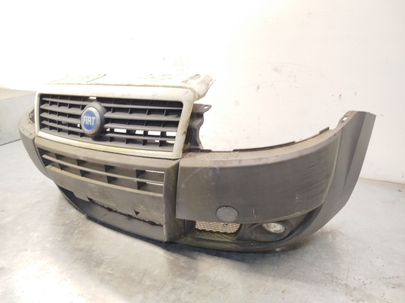 Recambio de paragolpes delantero para fiat doblo furgoneta/monovolumen (223_) 1.9 jtd referencia OEM IAM 735418066  