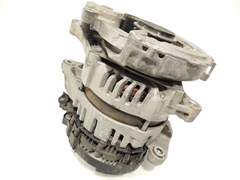 Recambio de alternador para hyundai i30 fastback (pde, pden) 1.6 crdi referencia OEM IAM 363002U200  