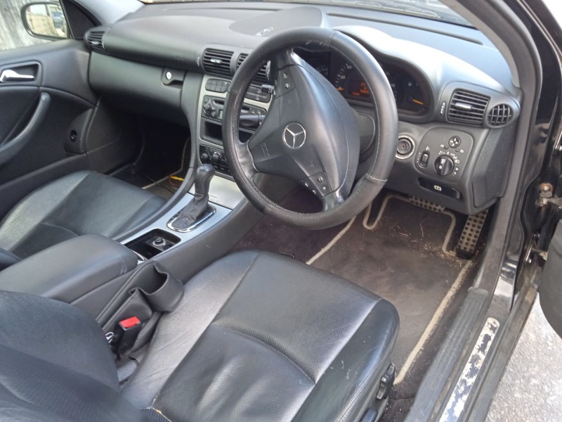 mercedes-benz clase c coupé (cl203) del año 2003