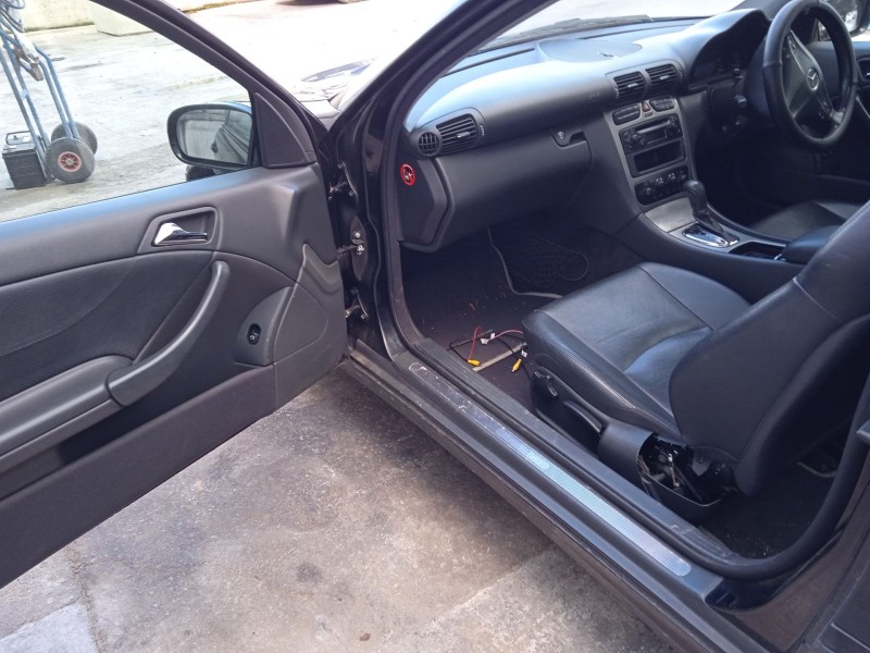 mercedes-benz clase c coupé (cl203) del año 2003