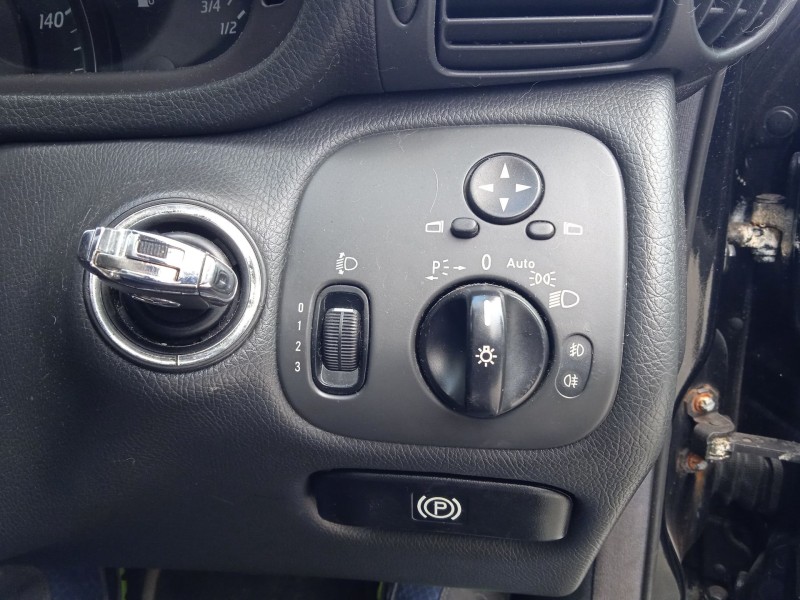 mercedes-benz clase c coupé (cl203) del año 2003