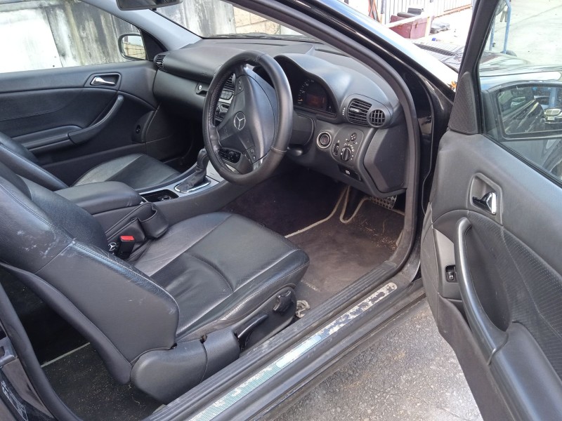 mercedes-benz clase c coupé (cl203) del año 2003