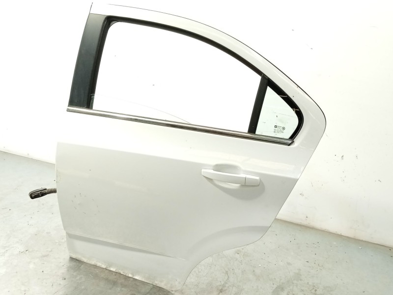 Recambio de puerta trasera izquierda para chevrolet aveo hatchback (t300) 1.3 d referencia OEM IAM 95330582  