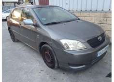 toyota corolla (_e12_) del año 2003