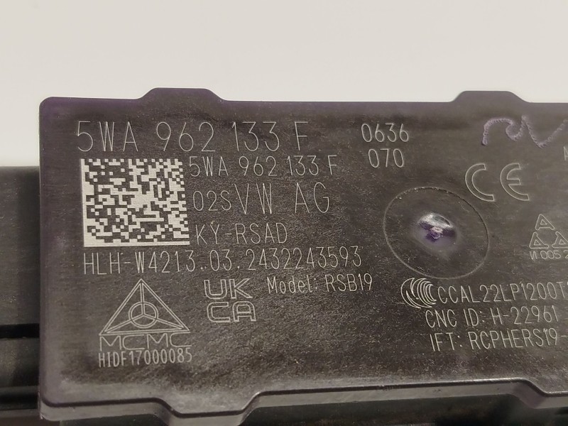 Recambio de antena para cupra leon (kl1, ku1, kug) 1.5 etsi referencia OEM IAM 5WA962133F  