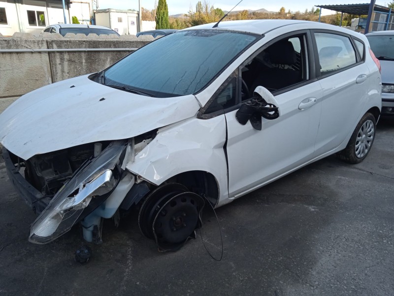 ford fiesta vi (cb1, ccn) del año 2015