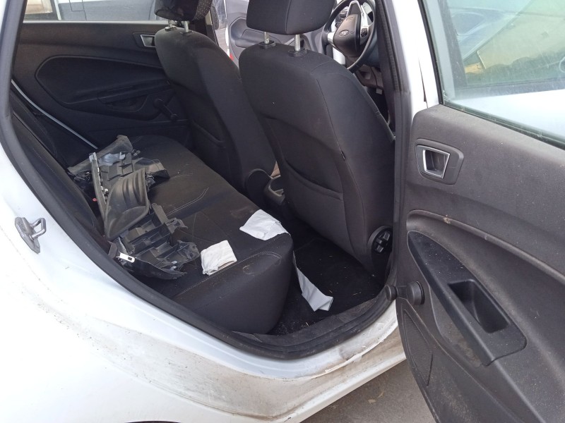 ford fiesta vi (cb1, ccn) del año 2015