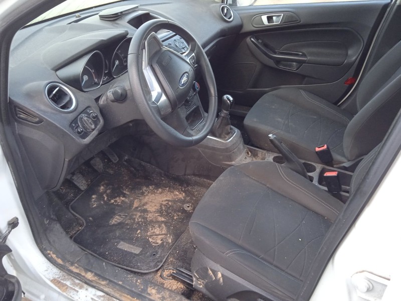 ford fiesta vi (cb1, ccn) del año 2015