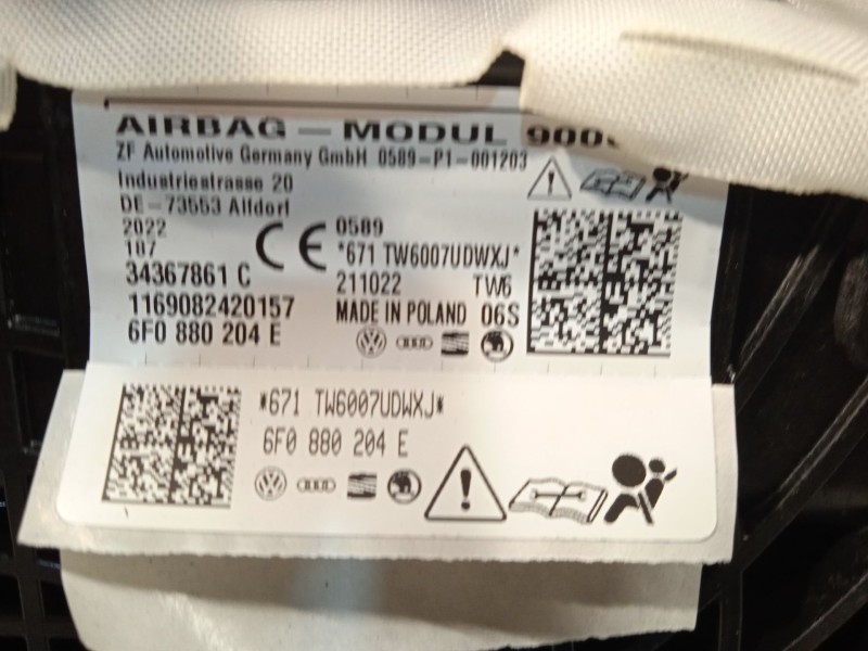 Recambio de salpicadero para seat arona (kj7, kjp) 1.0 tsi referencia OEM IAM 6F1857005GAIZ 6F0880204E 