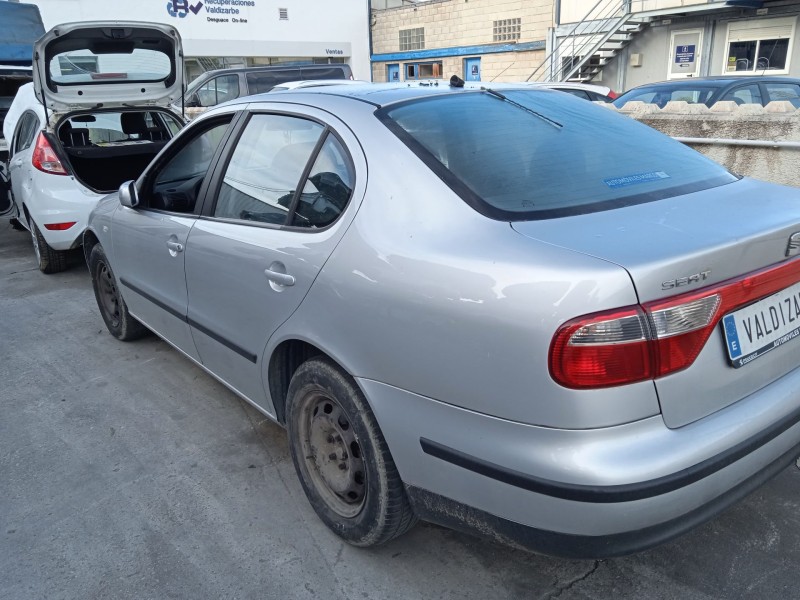 seat toledo ii (1m2) del año 2001