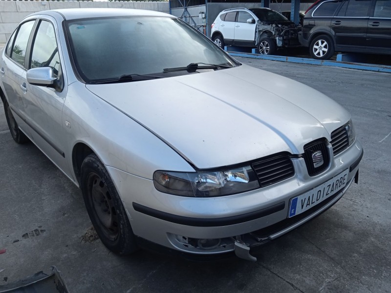seat toledo ii (1m2) del año 2001