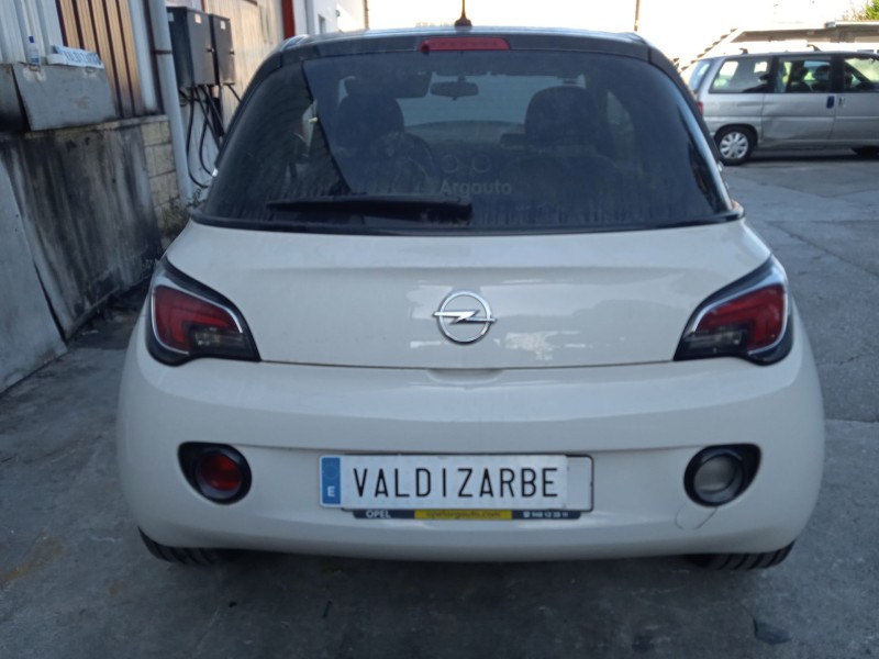 opel adam (m13) del año 2015