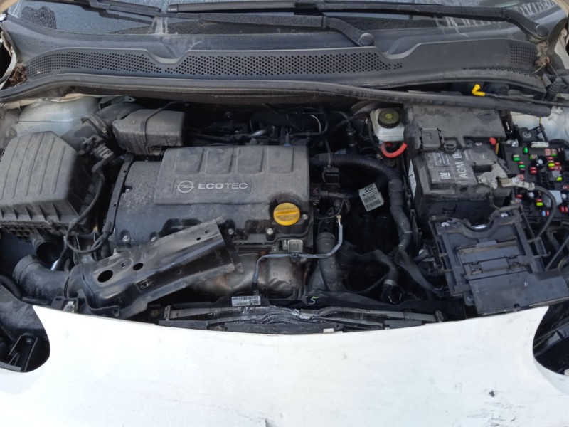 opel adam (m13) del año 2015