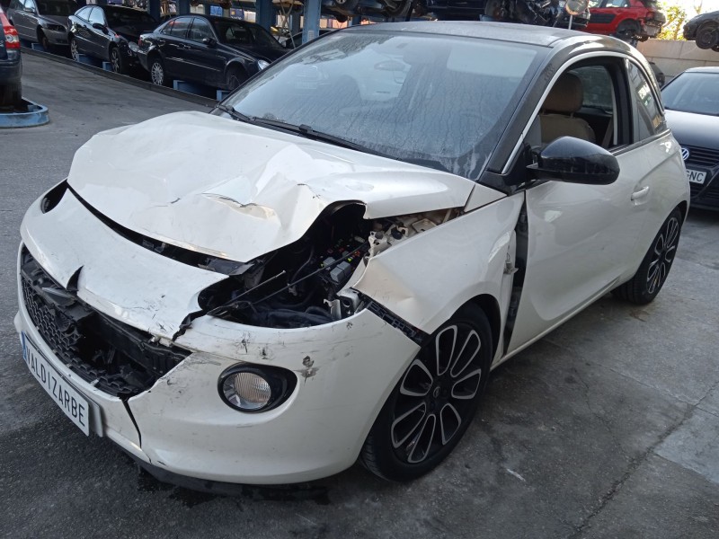 opel adam (m13) del año 2015
