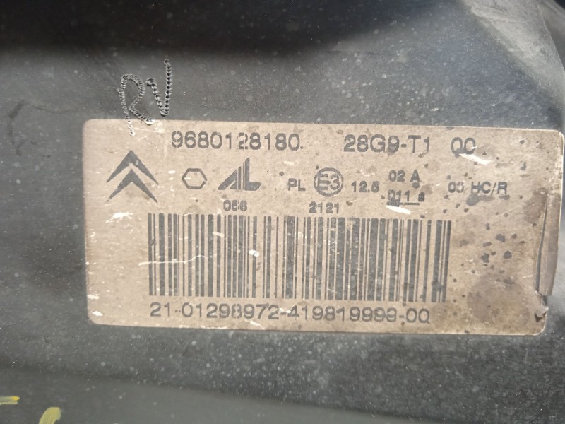 Recambio de faro derecho para citroën c2 (jm_) 1.4 hdi referencia OEM IAM 9680128180  