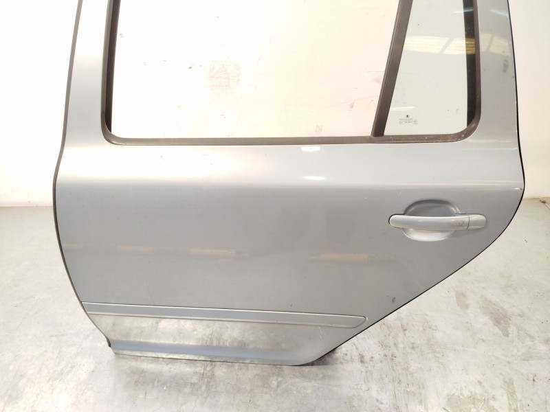 Recambio de puerta trasera izquierda para skoda octavia ii combi (1z5) 1.6 tdi referencia OEM IAM 1Z9833055  