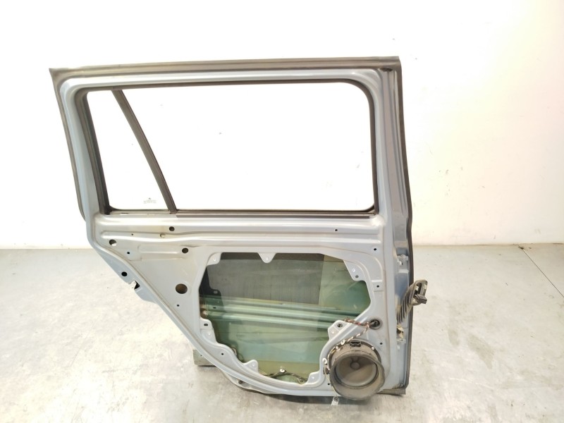 Recambio de puerta trasera izquierda para skoda octavia ii combi (1z5) 1.6 tdi referencia OEM IAM 1Z9833055  