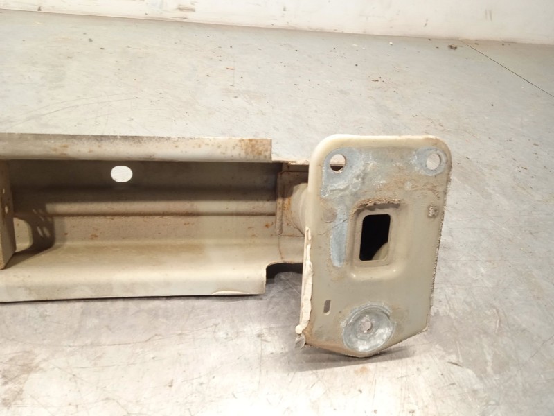 Recambio de refuerzo paragolpes trasero para chevrolet aveo hatchback (t300) 1.3 d referencia OEM IAM 95058439  