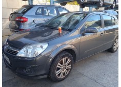 opel astra h sedán (a04) del año 2009