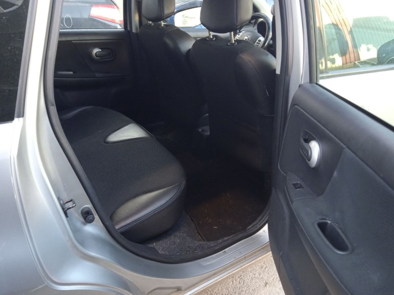 nissan note (e11, ne11) del año 2012