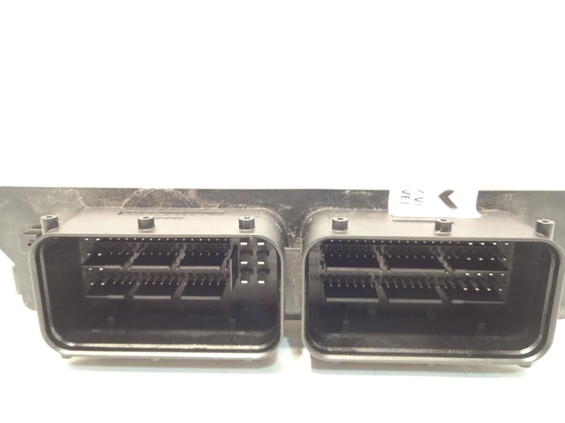 Recambio de centralita motor uce para hyundai i20 iii (bc3, bi3) 1.2 referencia OEM IAM 3910608254  