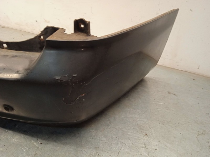 Recambio de paragolpes trasero para ssangyong rodius i 2.7 xdi 4wd referencia OEM IAM 7881A21012  