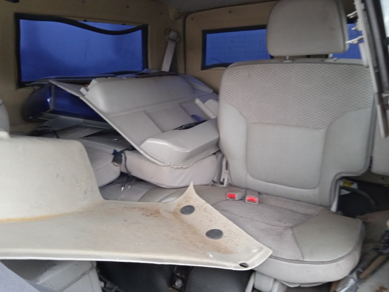 nissan patrol gr v wagon (y61) del año 2000