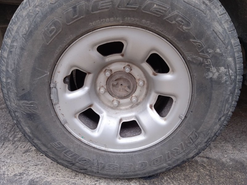 nissan patrol gr v wagon (y61) del año 2000