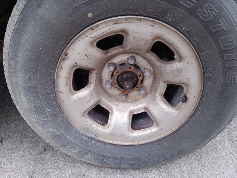 nissan patrol gr v wagon (y61) del año 2000